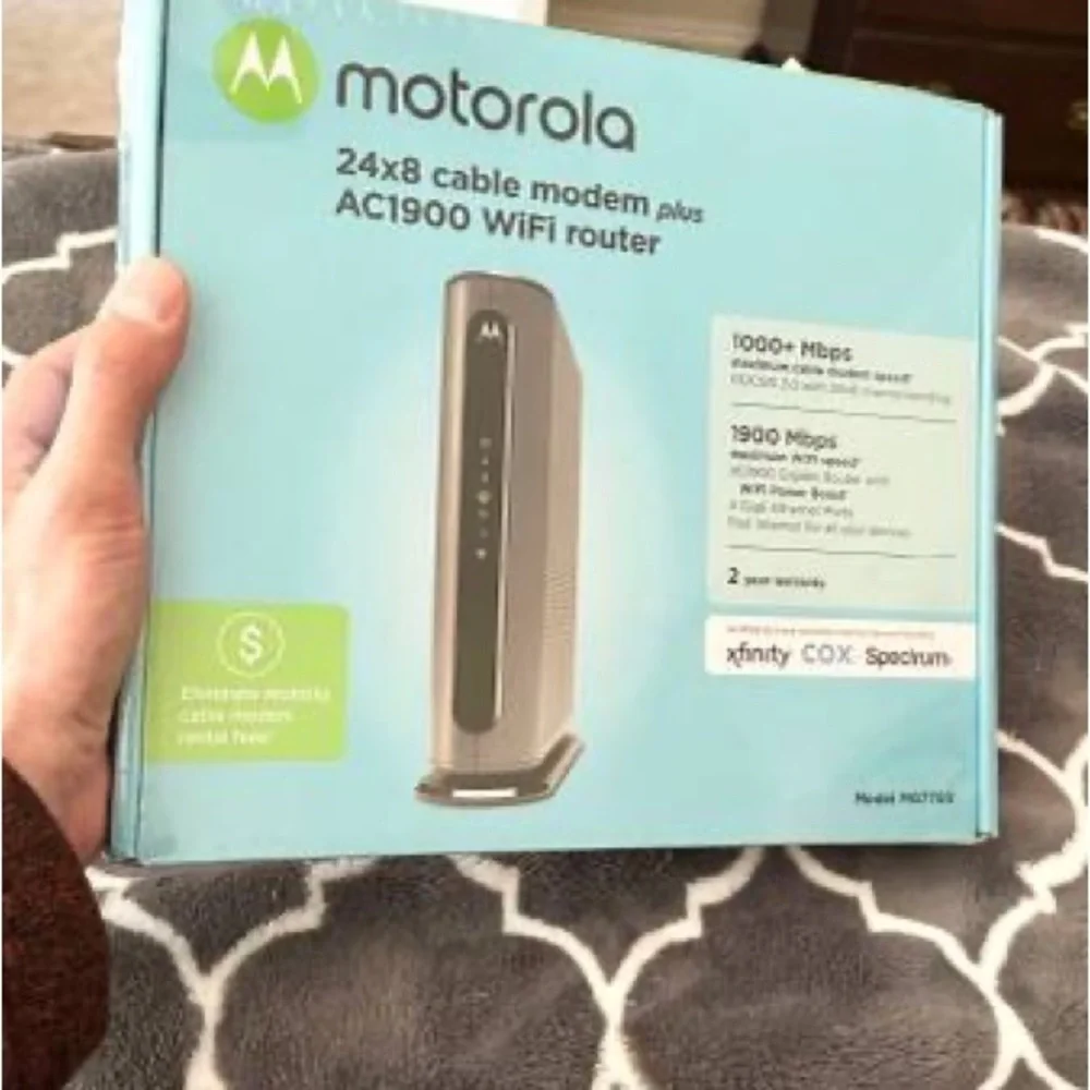 New Motorola MG7700 Modem WiFi Router Combo with Power Boost. Sealed in its box